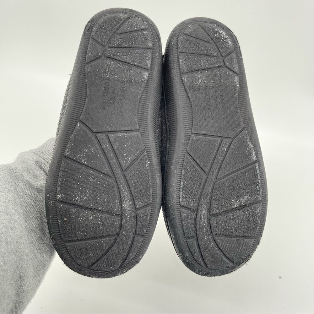 Dockers Boy’s Navy Blue Indoor/Outdoor Faux Fur Moccasin Slippers Medium 13/1 - Picture 6 of 12